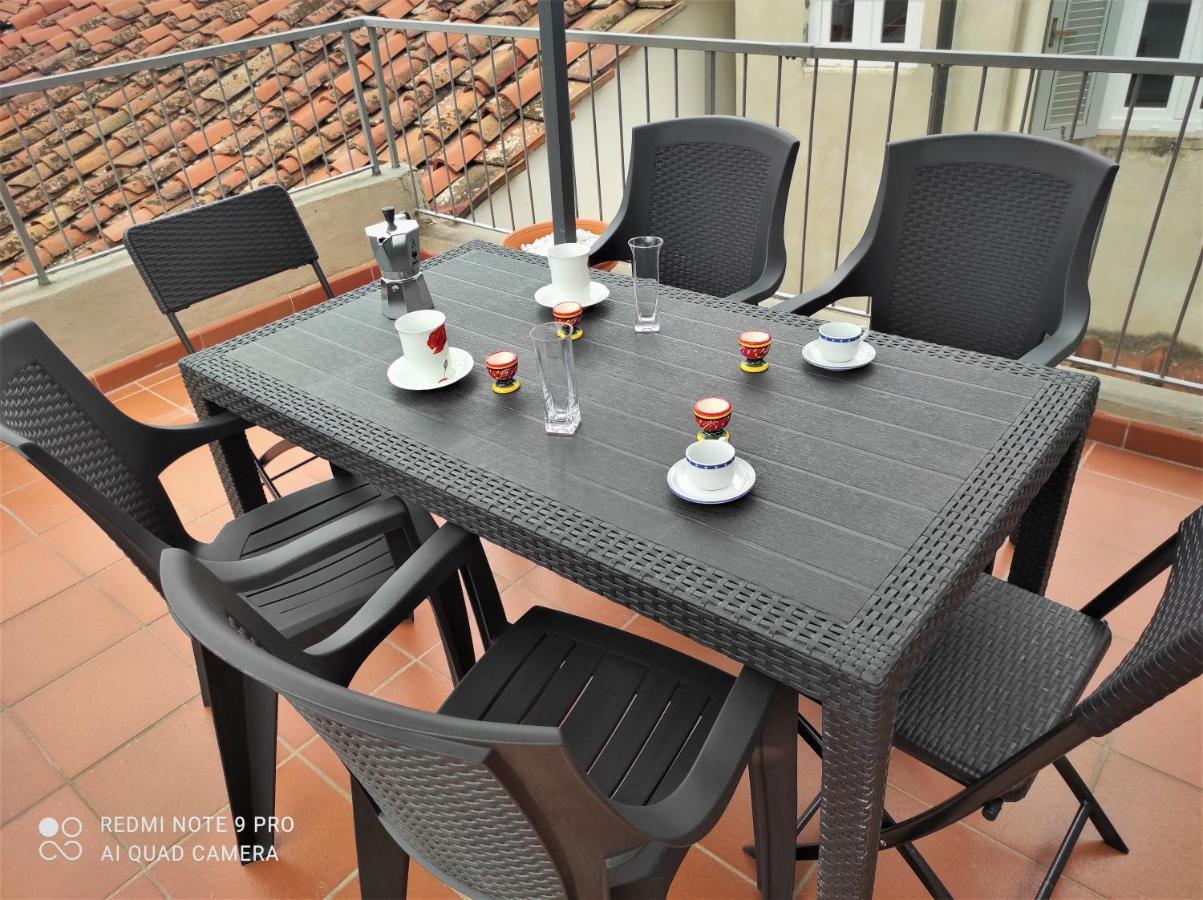 Apartamento Attico Rucellai Con Terrazza Super Vista Florencia